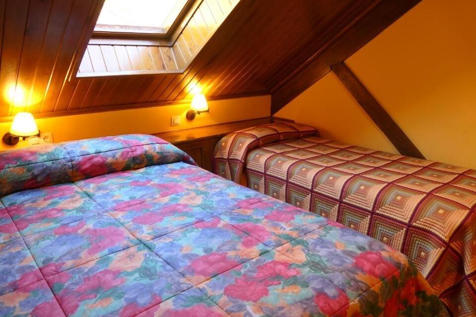 Hotel, Bungalows Y Camping Víu מראה חיצוני תמונה