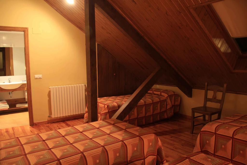 Hotel, Bungalows Y Camping Víu מראה חיצוני תמונה