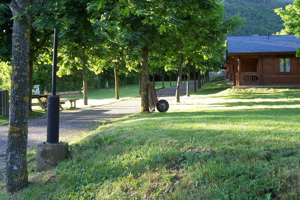 Hotel, Bungalows Y Camping Víu מראה חיצוני תמונה