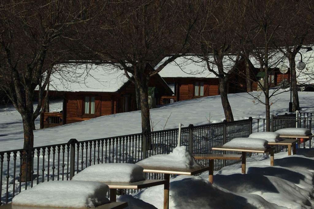 Hotel, Bungalows Y Camping Víu מראה חיצוני תמונה